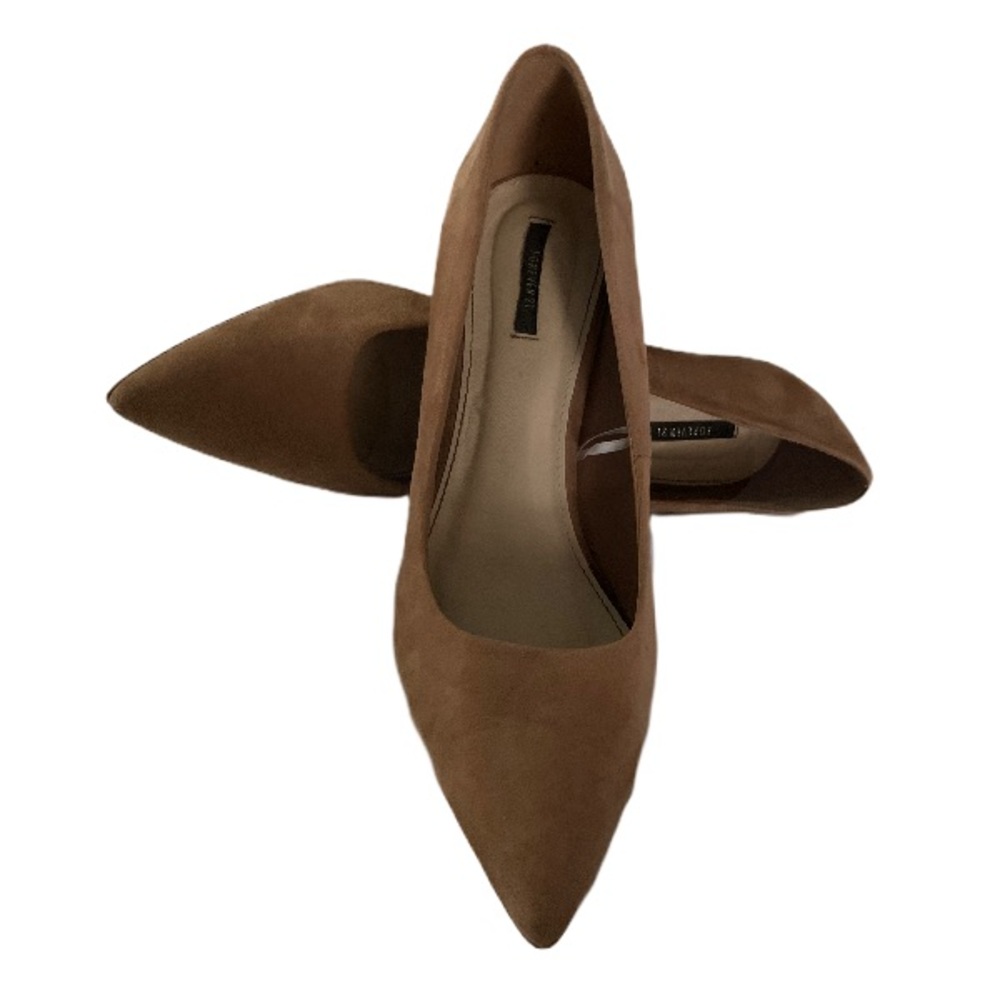 3/$35🌻 Forever 21 Suede Tan Heels
